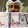 Saudi Arabia’s Central Bank announced, in its monthly report, that its reserves in foreign exchange decreased by 9.19% on an annual basis by the end of 2020