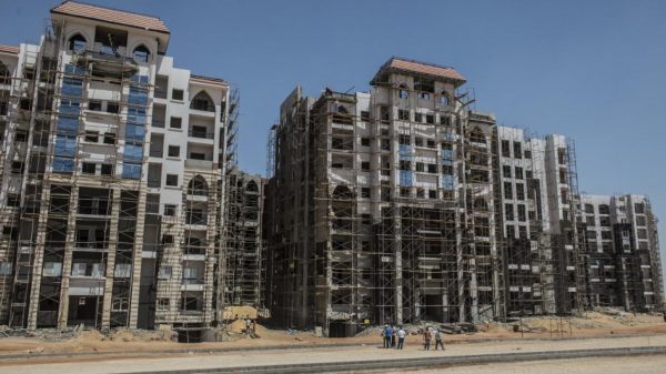 أسعار مواد البناء تقفز في مصر