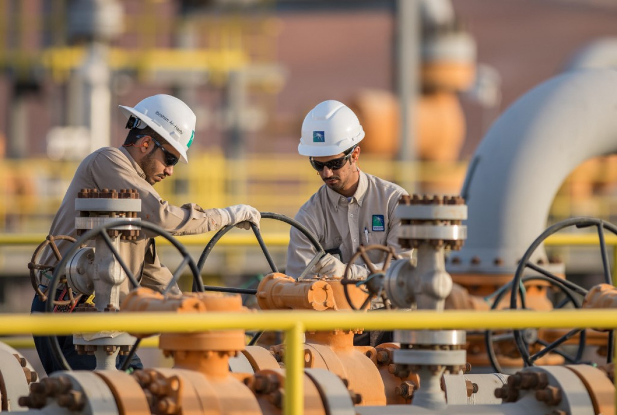مصارف عربية وعالمية تتشارك بتمويل صفقة أنابيب الغاز لشركة أرامكو