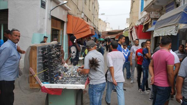 الحركة التجارية بين تونس وليبيا