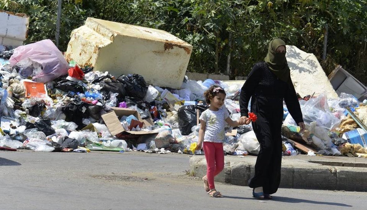 الحكومة العراقية تواجه عقبات تحول دون معالجة ملف النفايات