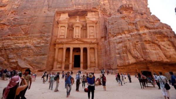 Tourism revenues in Jordan