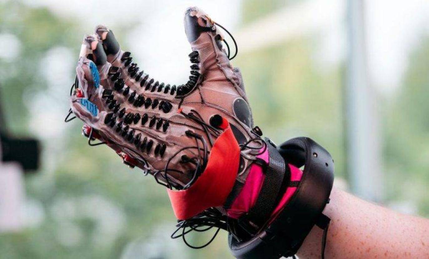 Haptic glove