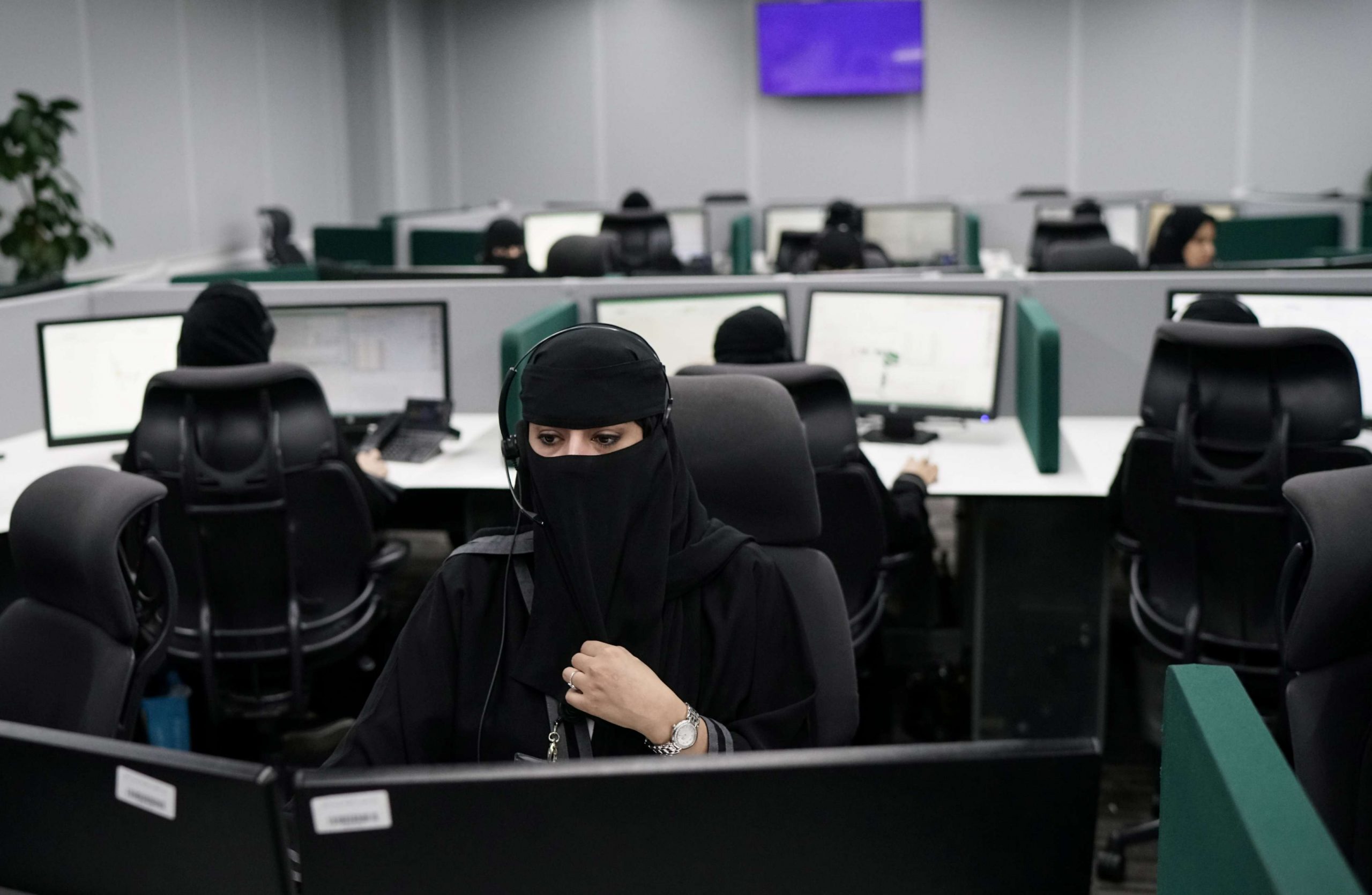 السعودية: انخفاض طفيف على معدل البطالة في الربع الأخير 2021