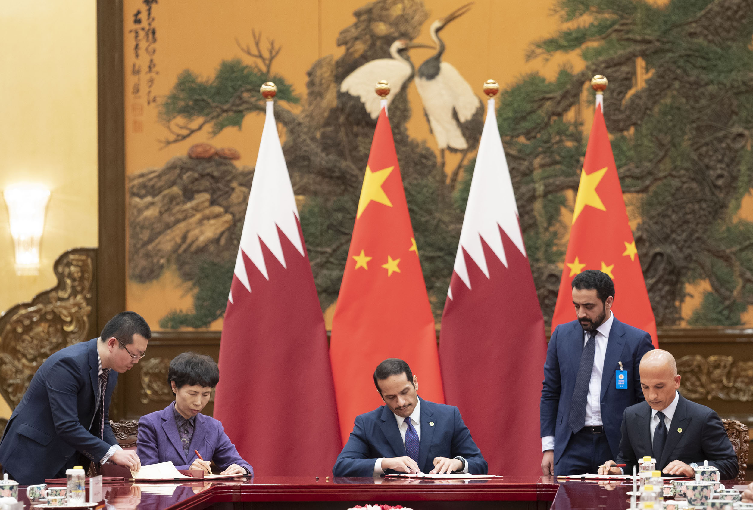 مساعي قطرية لدعم توسع الشركات الصينية عبر العالم