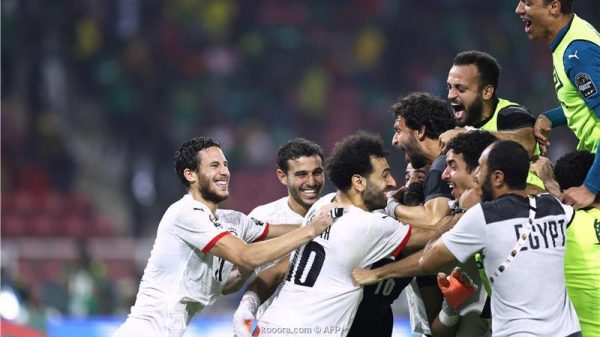 مصر تقهر الكاميرون وتبلغ نهائي كأس أمم أفريقيا