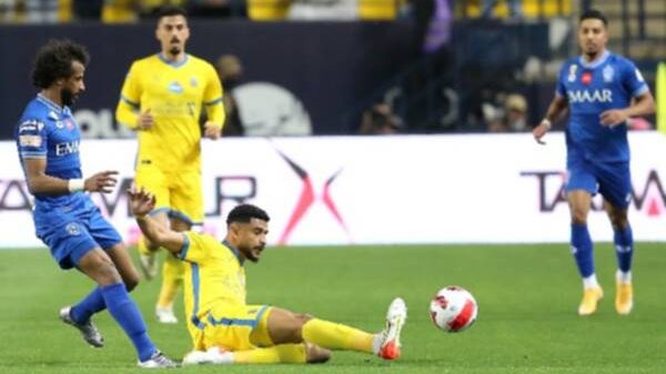 الهلال يضرب النصر برباعية في الدوري السعودي