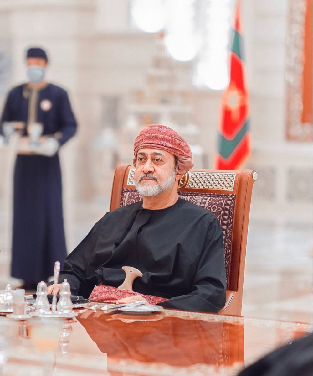 سلطان سلطنة عمان يصادق على ميزانية العام الحالي