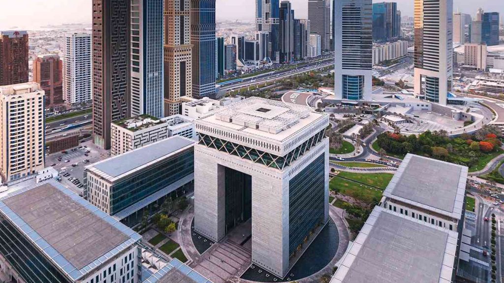 تباطؤ عقارات دبي تحت ضغط الحرب