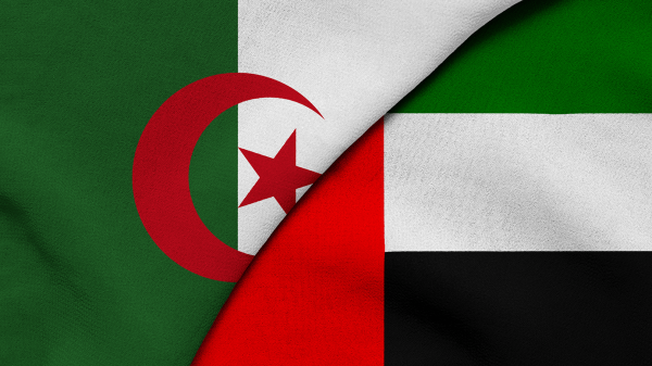 الإمارات والجزائر توقعان مذكرات تفاهم في عدة قطاعات
