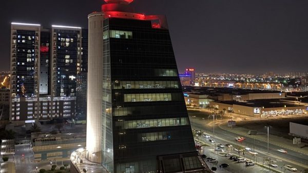 الإماراتية