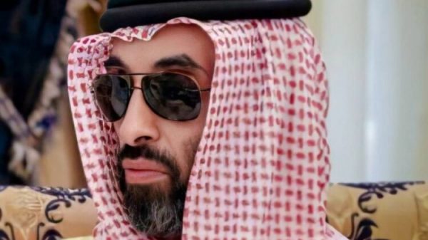 طحنون بن زايد
