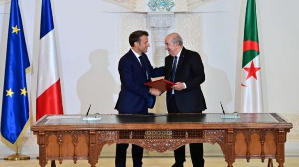 الجزائر فرنسا